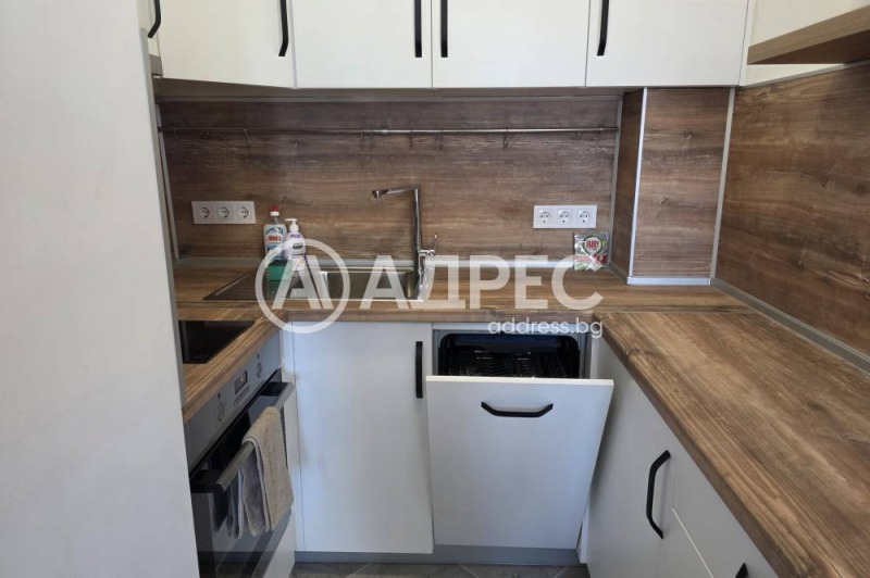 Дава под наем 2-СТАЕН, гр. София, Лозенец, снимка 12 - Апартаменти - 53172683