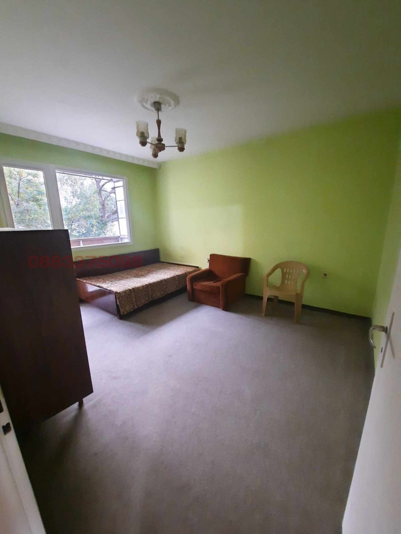 Дава под наем 2-СТАЕН, гр. Шумен, Център, снимка 2 - Апартаменти - 53273415