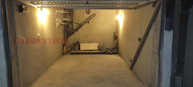 Til leje  Garage Sofia , Bakston , 18 kvm | 34868285 - billede [2]