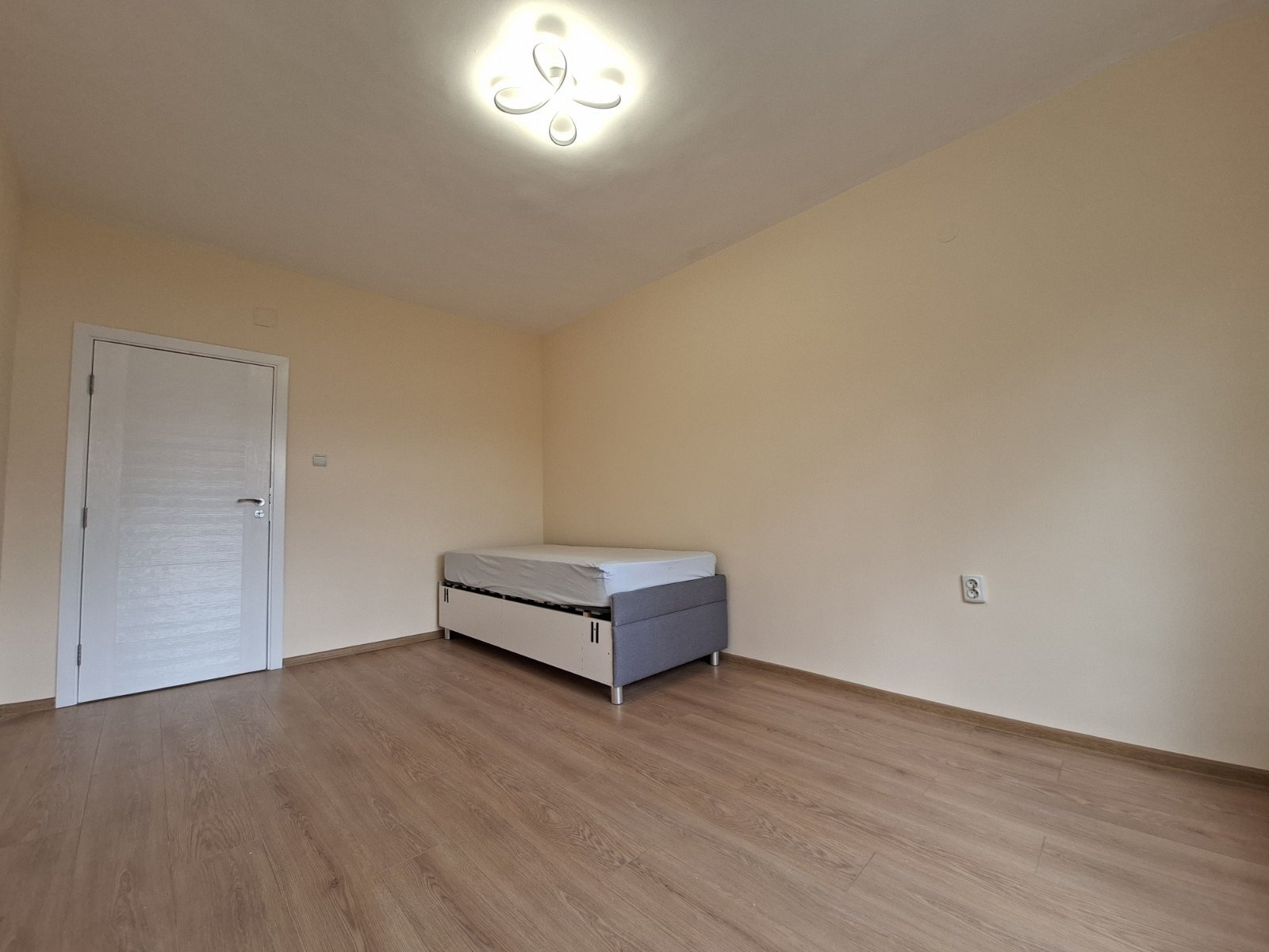 ���� ��� ���� 2-����� | Imot.bg � ����������� 13