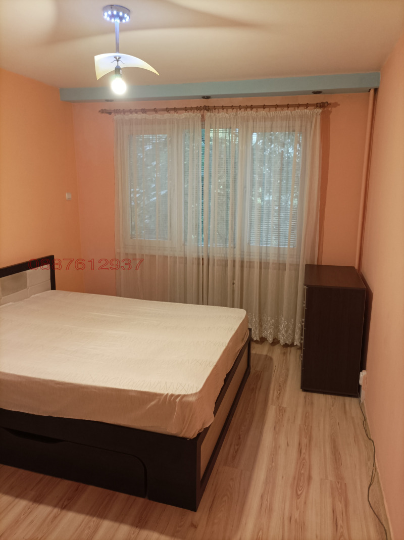 A louer  1 chambre Sofia , Nadejda 1 , 65 m² | 48055319