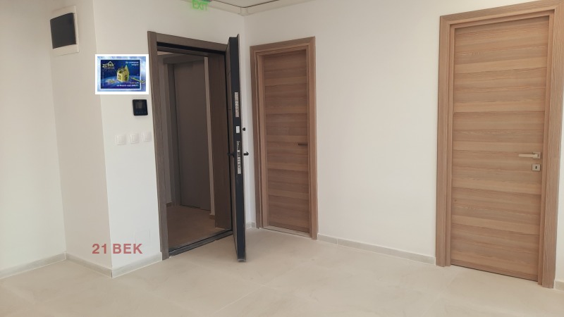 Te huur  Kantoor Plovdiv , Tsentar , 100 m² | 11543854 - afbeelding [2]