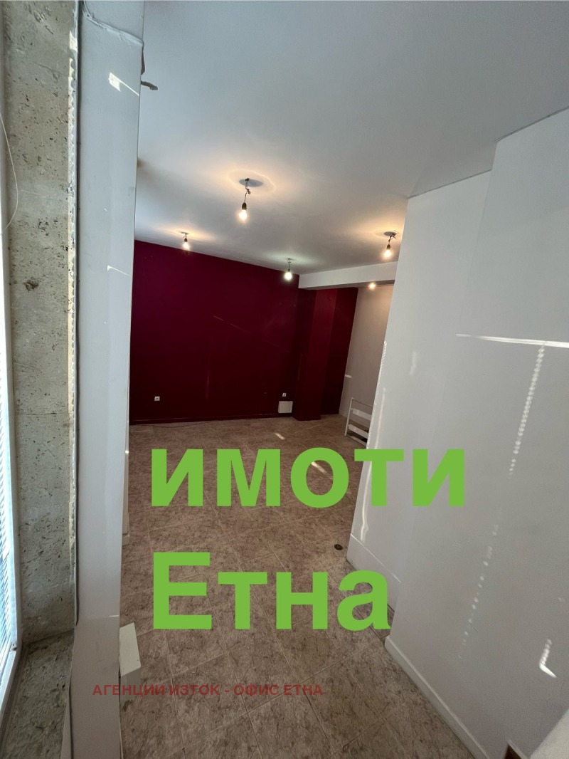 Vuokrattavana  Myymälä Sofia , Levski , 70 neliömetriä | 51797772 - kuva [3]