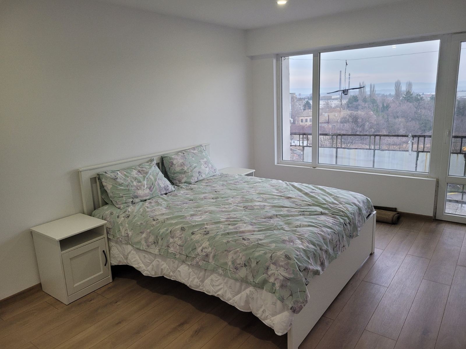 Дава под наем 3-СТАЕН, гр. Шумен, Добруджански, снимка 6 - Апартаменти - 53608773