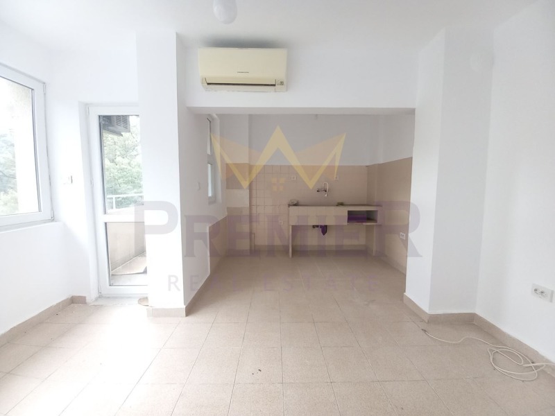 Дава под Наем 4-СТАЕН в град Варна, Чаталджа - 105 кв.м / 614 € » 1 200.88 лв., ИМОТИ ПРЕМИЕР- ВАРНА