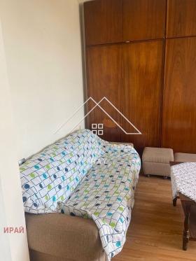 1 chambre Tri tchoutchoura - yug, Stara Zagora 3