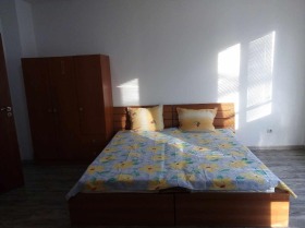 Studio Kjutjuk Parij, Plovdiv