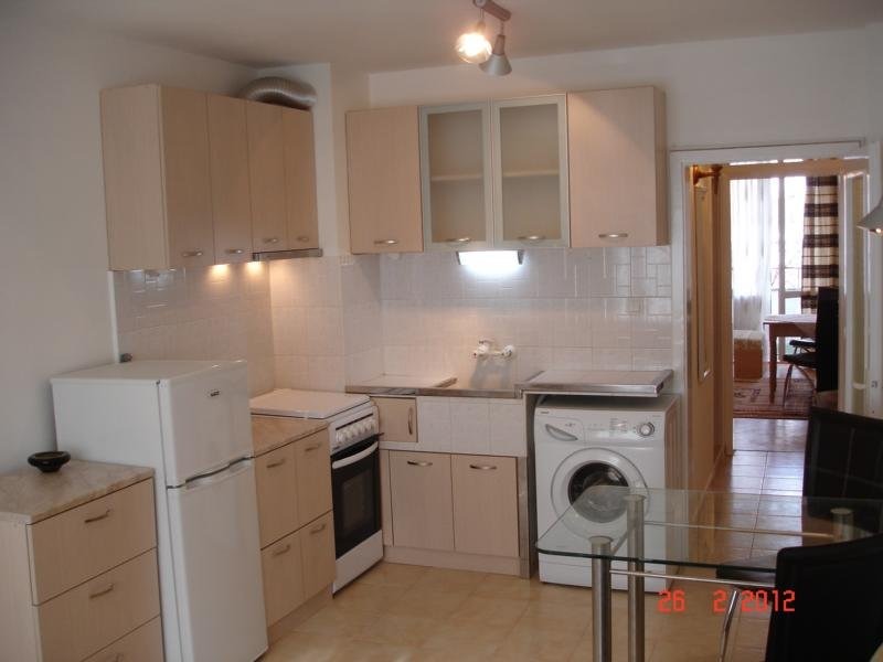 För uthyrning  1 sovrum Varna , Centar , 70 kvm | 95584436