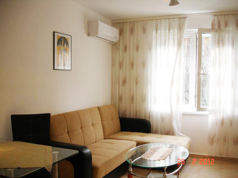 För uthyrning  1 sovrum Varna , Centar , 70 kvm | 95584436 - bild [3]