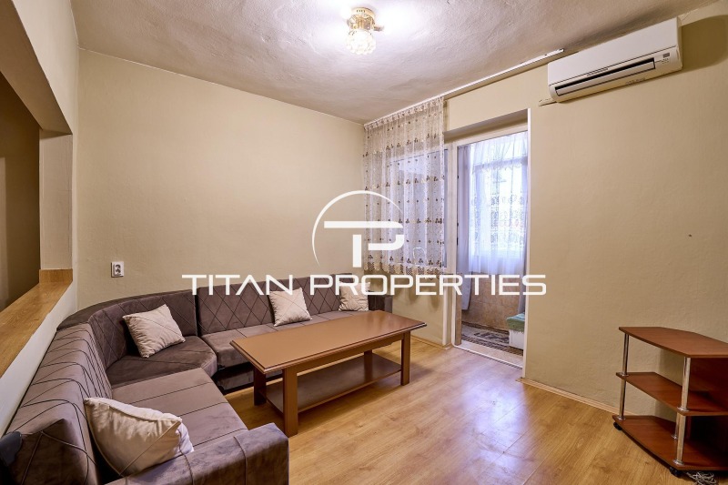 В аренду  1 спальня Пловдив , Център , 80 кв.м | 81985388