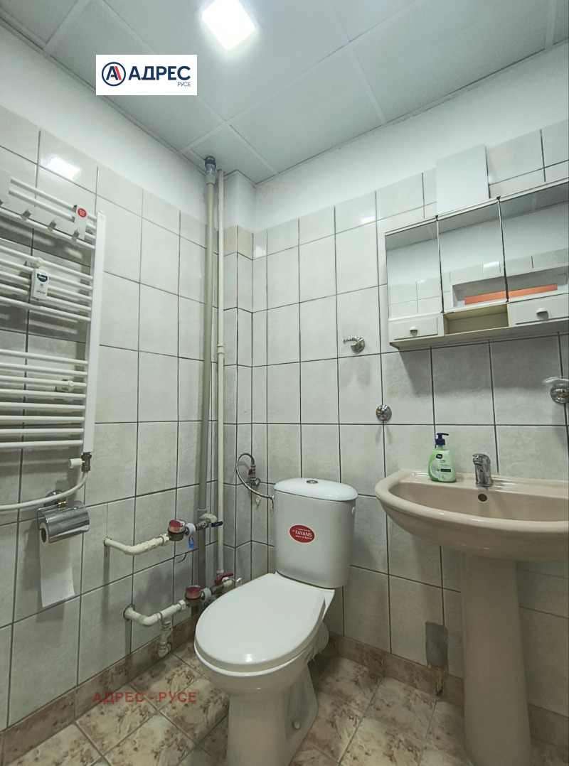 Дава под наем 2-СТАЕН, гр. Русе, Възраждане, снимка 11 - Апартаменти - 53235895