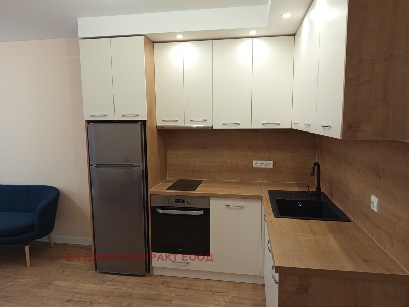 Te huur  2 slaapkamers Sofia , Ovtsja kupel , 100 m² | 89923610