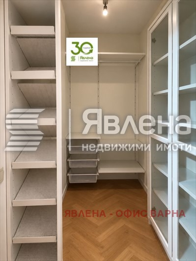 Дава под наем 3-СТАЕН, гр. Варна, Бриз, снимка 15 - Апартаменти - 56263751