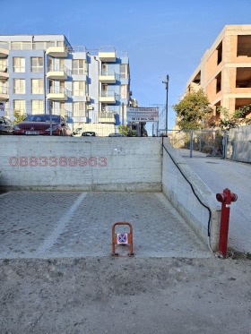 Дава под наем  Гараж, Паркомясто, град Варна