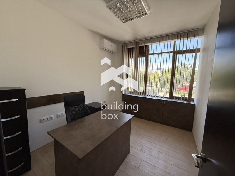 Te huur  Kantoor Plovdiv , Industrialna zona - Sever , 118 m² | 48353113 - afbeelding [6]