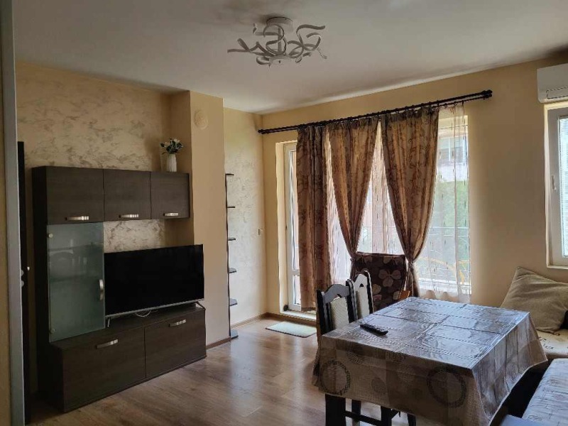 Издаје се  1 спаваћа соба Пловдив , Христо Смирненски , 60 м2 | 24450191 - слика [2]