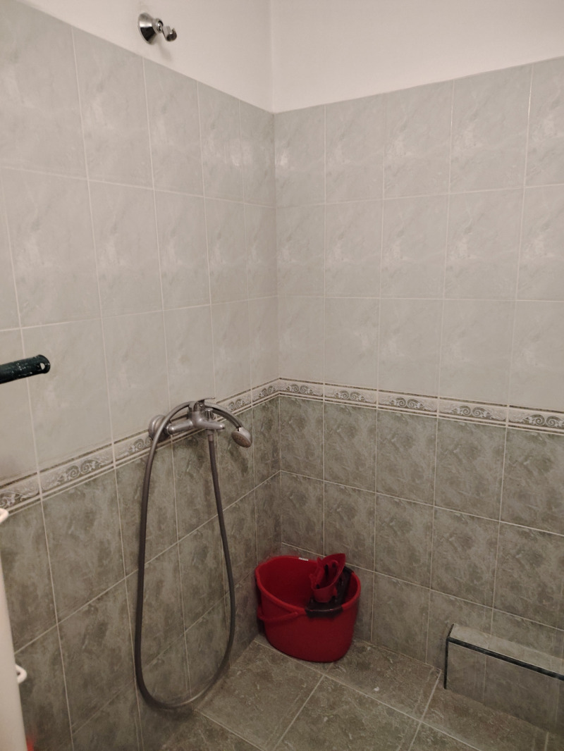 Дава под наем 2-СТАЕН, гр. Плевен, Идеален център, снимка 4 - Апартаменти - 52954401