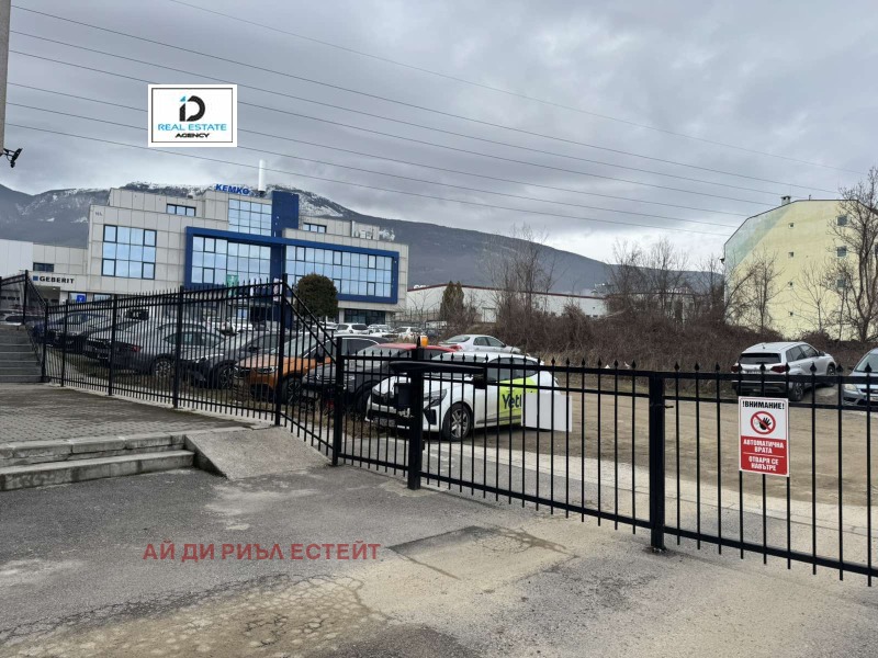 Дава под наем ГАРАЖ, ПАРКОМЯСТО, гр. София, Кръстова вада, снимка 2 - Гаражи и паркоместа - 53518204