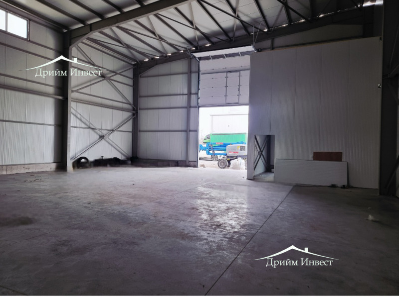 Дава под наем ПРОМ. ПОМЕЩЕНИЕ, гр. Пловдив, Индустриална зона - Север, снимка 2 - Производствени сгради - 53121357