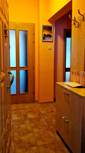 2 bedroom Tsentar, Burgas 1