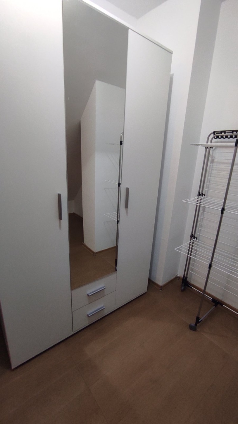 Дава под наем 3-СТАЕН, гр. София, Център, снимка 9 - Апартаменти - 52952327