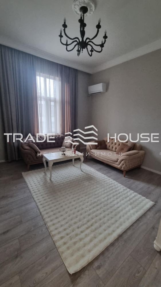 Дава под наем ЕТАЖ ОТ КЪЩА, гр. Пловдив, Център, снимка 2 - Етаж от къща - 53165253