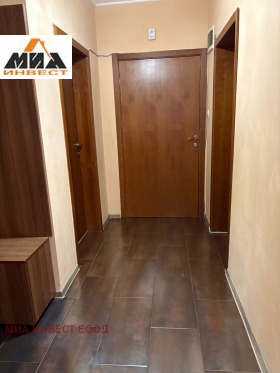 ���� ��� ���� 3-����� | Imot.bg � ����� ������ 8