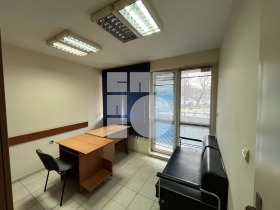 Office Lyatno kino Trakiya, Varna 4