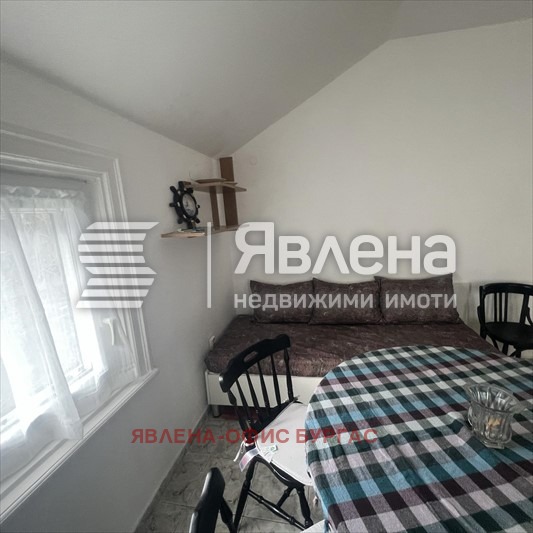 Дава под наем 3-СТАЕН, гр. Бургас, Център, снимка 5 - Апартаменти - 52579094