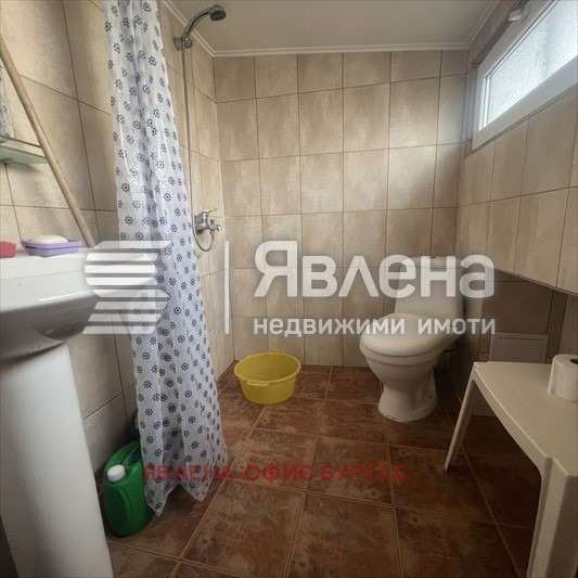 Дава под наем 3-СТАЕН, гр. Бургас, Център, снимка 8 - Апартаменти - 52579094