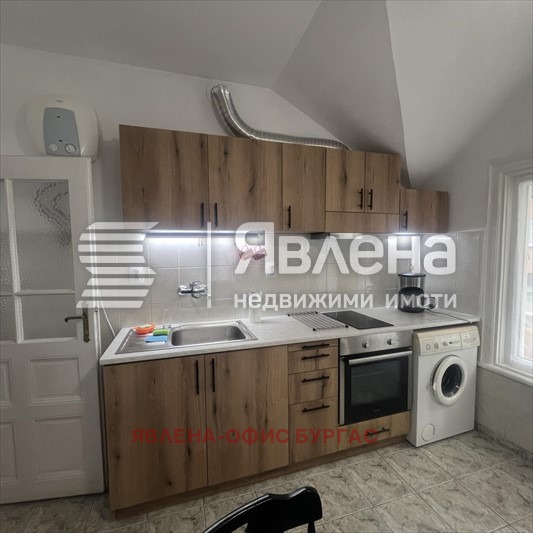 Дава под наем 3-СТАЕН, гр. Бургас, Център, снимка 7 - Апартаменти - 52579094