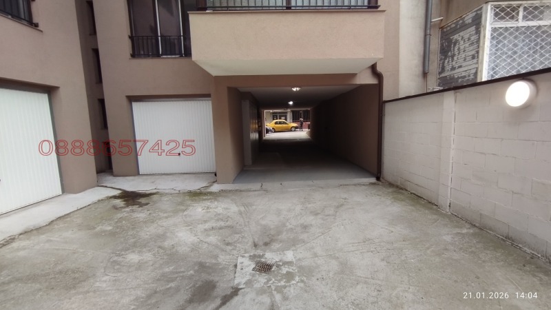 Дава под наем ГАРАЖ, ПАРКОМЯСТО, гр. Бургас, Възраждане, снимка 6 - Гаражи и паркоместа - 53238207