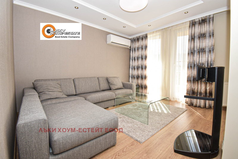 K pronájmu  3 ložnice Sofia , Borovo , 205 m2 | 83249052