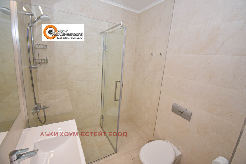 K pronájmu  3 ložnice Sofia , Borovo , 205 m2 | 83249052 - obraz [9]