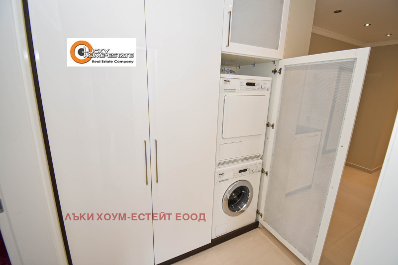 K pronájmu  3 ložnice Sofia , Borovo , 205 m2 | 83249052 - obraz [14]