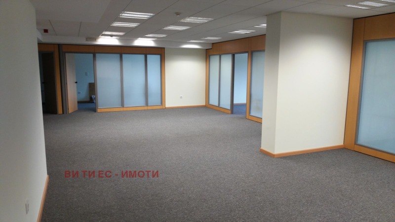 Προς ενοικίαση  Γραφείο Σοφηια , Μαναστηρσκη ληβαδη , 201 τ.μ | 73675728