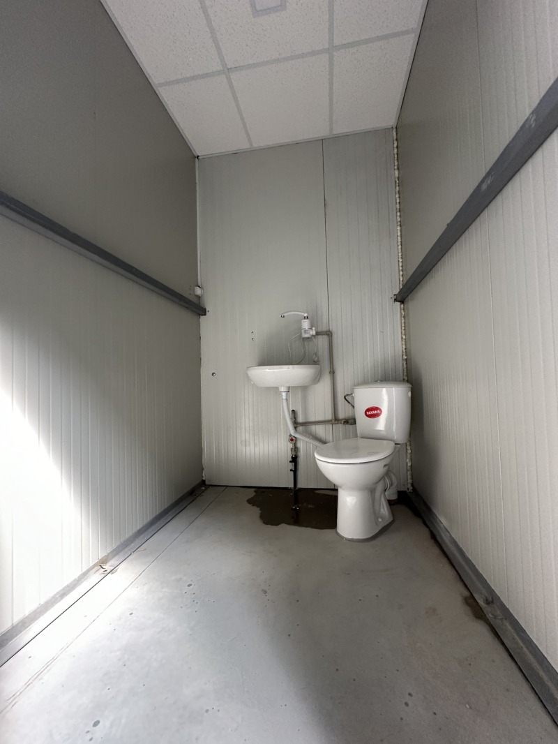 Дава под наем СКЛАД, гр. Шумен, Тракия, снимка 4 - Складове - 52689981