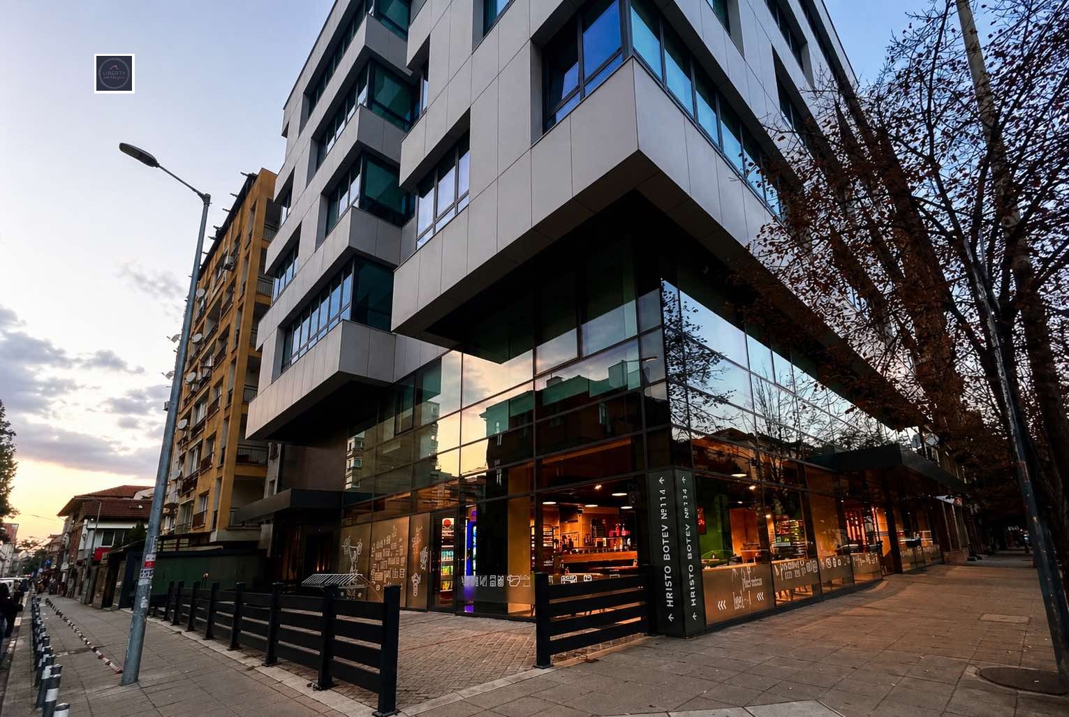 Дава под наем 2-СТАЕН, гр. София, Център