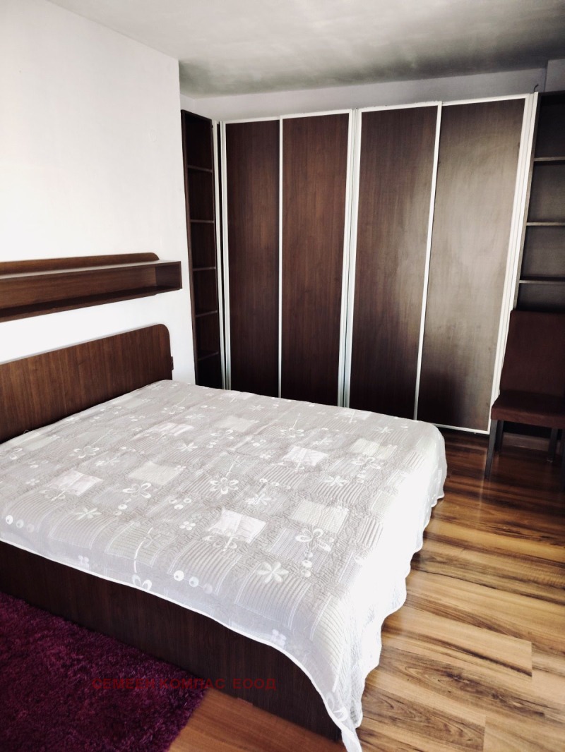 Дава под наем  3-стаен град Пловдив , Център , 82 кв.м | 27198683 - изображение [4]