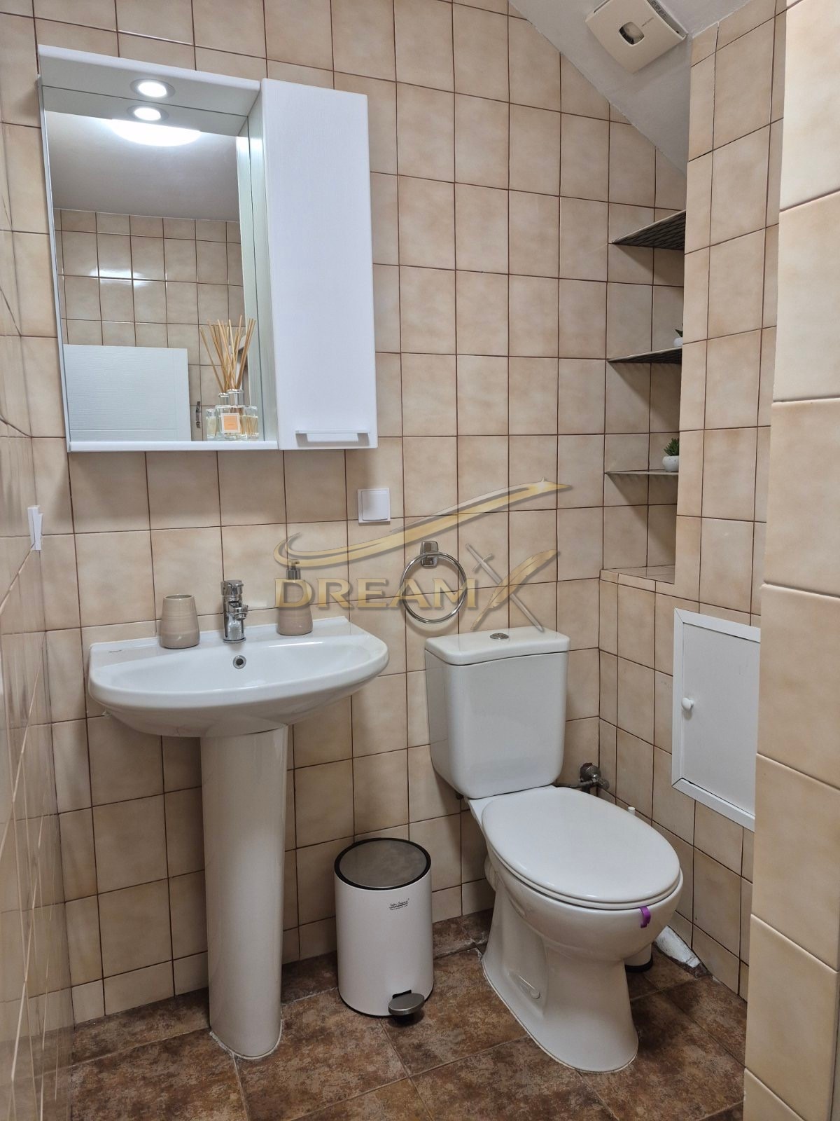 Дава под наем 3-СТАЕН, гр. Пловдив, Кършияка, снимка 7 - Апартаменти - 54995482