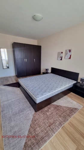 1 спаваћа соба Манастирски ливади, Софија 5