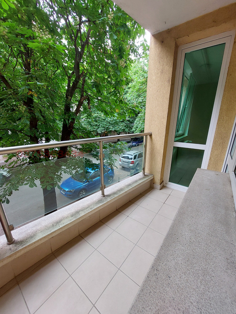 Zu vermieten  2 Schlafzimmer Sofia , Belite brezi , 113 qm | 10803973 - Bild [16]