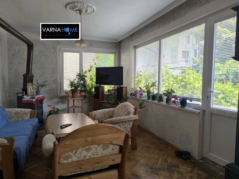 För uthyrning  2 sovrum Varna , Levski 1 , 100 kvm | 70593497