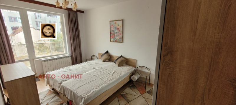Издаје се  2 спаваће собе Софија , Центар , 90 м2 | 93458996 - слика [4]