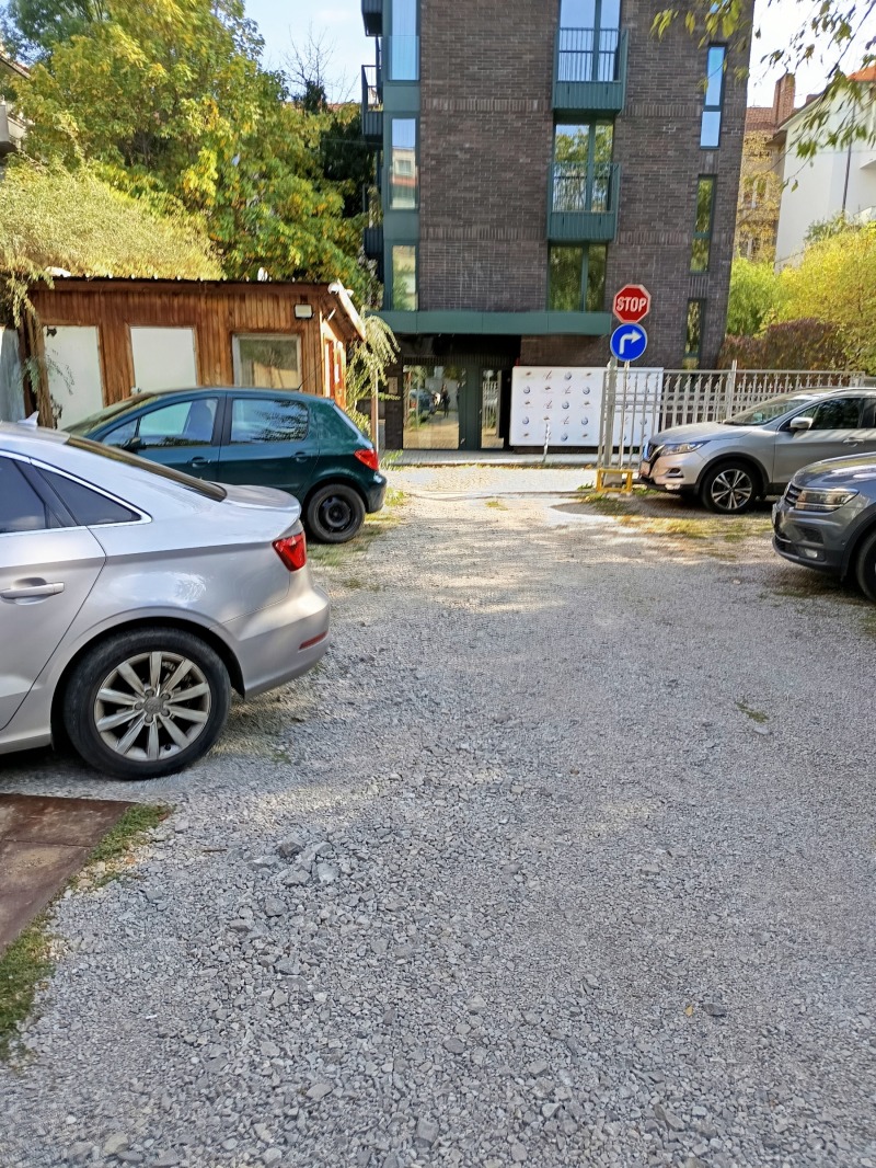 Дава под наем ГАРАЖ, ПАРКОМЯСТО, гр. София, Център, снимка 4 - Гаражи и паркоместа - 53564399