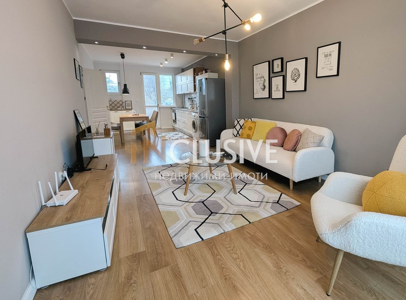 Дава под наем 2-СТАЕН, гр. Варна, ЖП Гара, снимка 2 - Апартаменти - 53182010