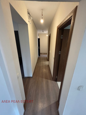 3+ camere da letto Dragalevtsi, Sofia 4