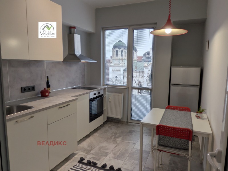 Дава под наем 2-СТАЕН, гр. София, Център, снимка 4 - Апартаменти - 52285123