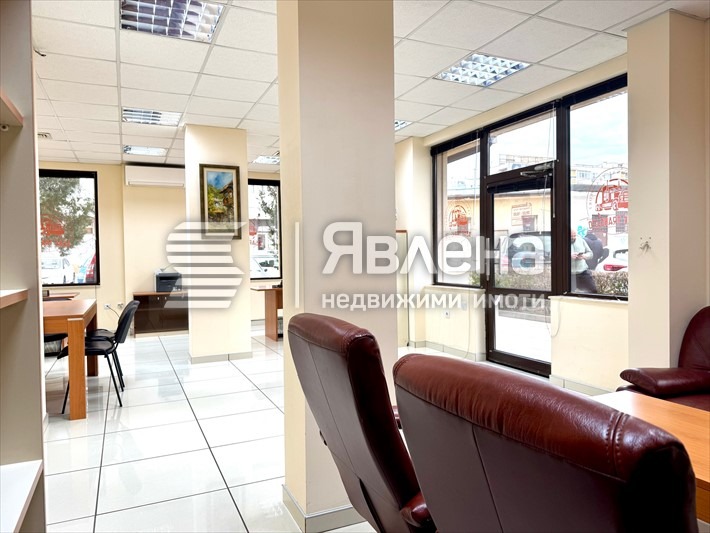 En renta  Oficina Plovdiv , Karshiyaka , 62 metros cuadrados | 60450306 - imagen [4]