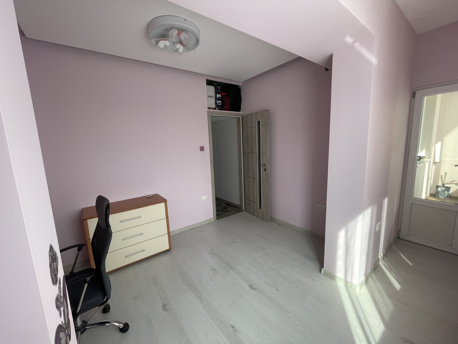 Дава под наем 3-СТАЕН, гр. София, Толстой, снимка 9 - Апартаменти - 53708857